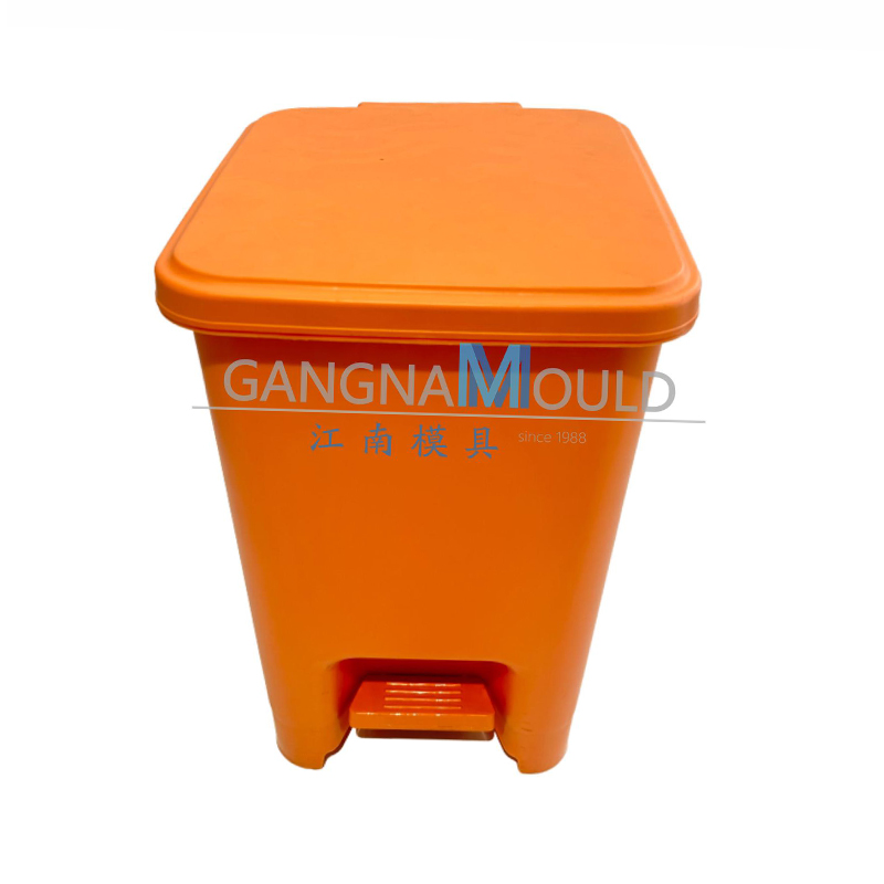 Molde de inyección para bote de basura con pedal JN-221
