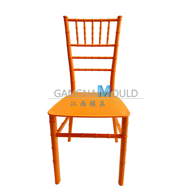 JN-178 Molde de inyección de silla de apilamiento de diseño italiano